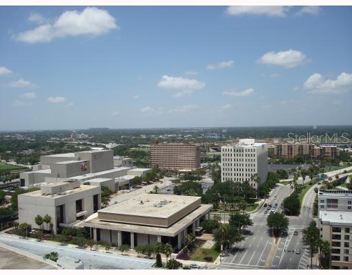 Building Photo - 777 N Ashley Dr
