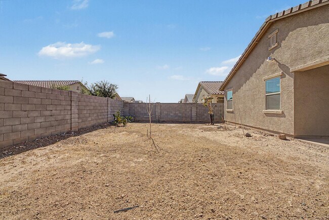 Building Photo - 10519 W Atlantis Wy