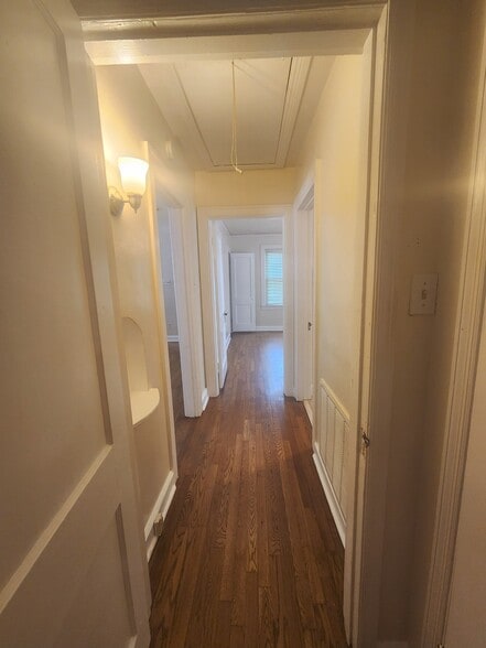 Hallway - 405 Haynes St