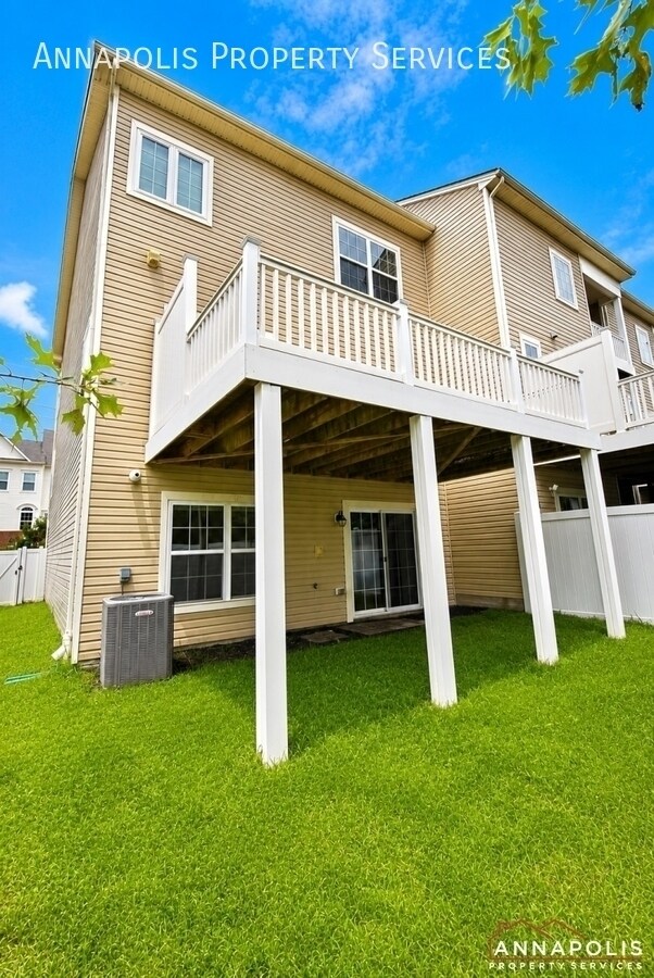 Building Photo - 1013 Red Clover Rd