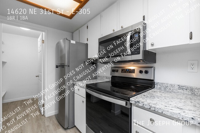 Building Photo - 14620 NE 31st St