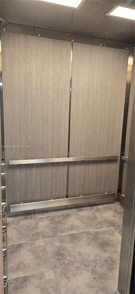 Building Photo - 601 Three Islands Boulevard