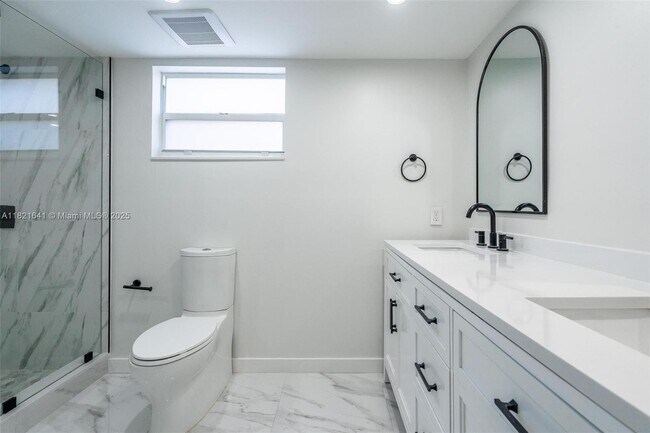 Building Photo - 9148 SW 129th Ln
