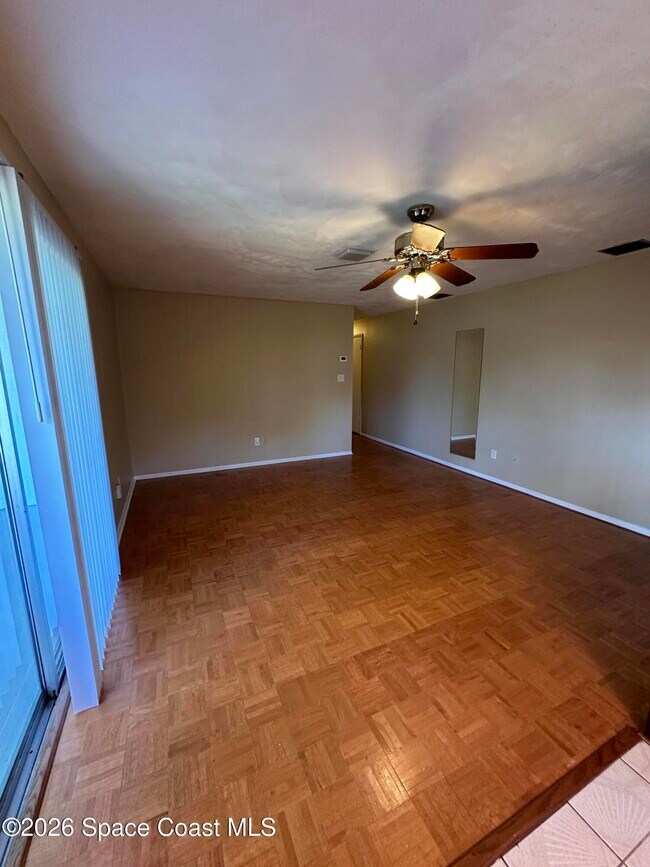 Building Photo - 3535 Nicklaus Dr