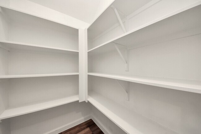 Building Photo - 18740 Lucas Michael Wy