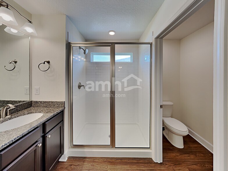 Building Photo - 4622 Reisswood Lp