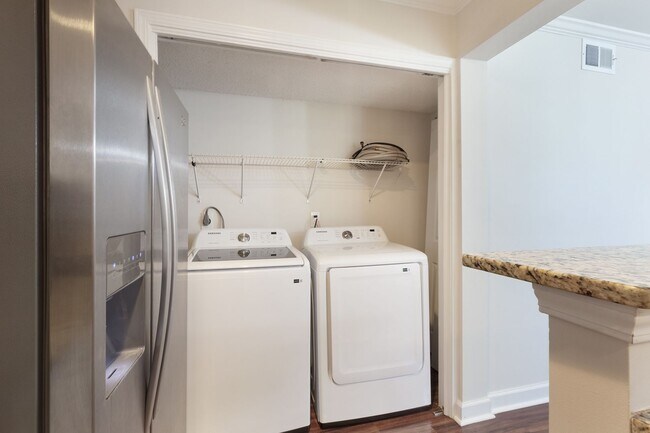 Building Photo - Spacious 2/2 Condo w/ Great Roommate Setup!