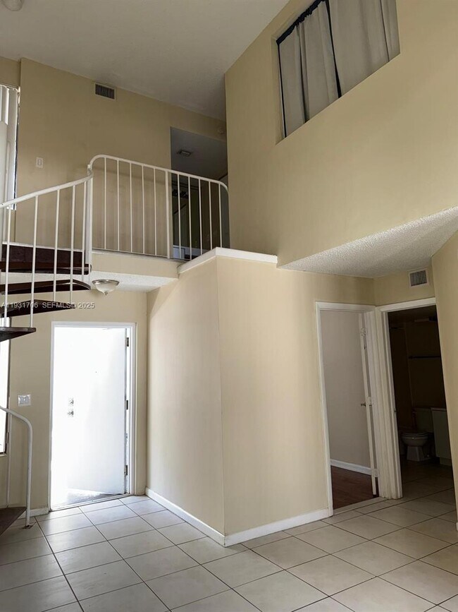 Building Photo - 8255 SW 152nd Ave