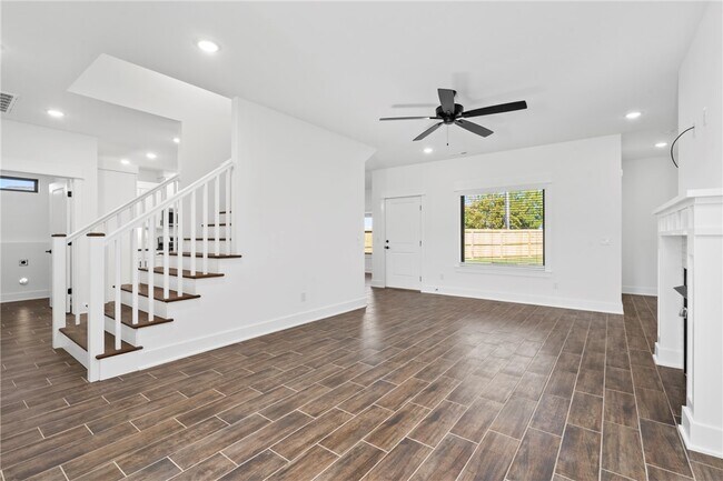 Building Photo - 64 W Gilpin St