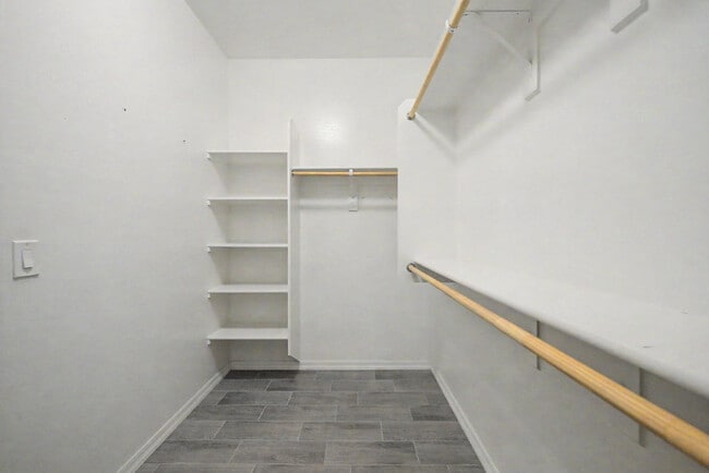 Building Photo - 17534 W Hadley St