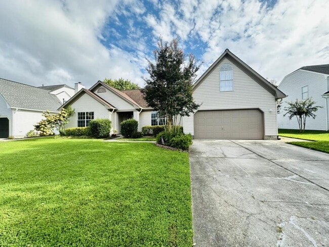 Building Photo - 3249 Fayette Dr