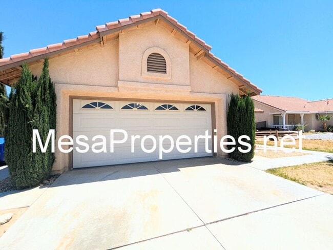 Building Photo - 15635 Desert Springs Dr