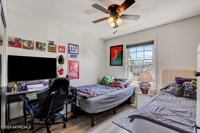 Building Photo - 125 Bedford Pl