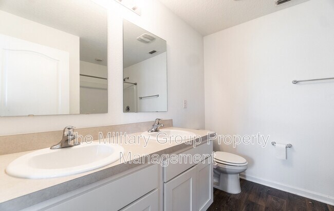 Building Photo - 48 Encanto Wy