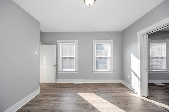 Building Photo - 62 W 3rd St