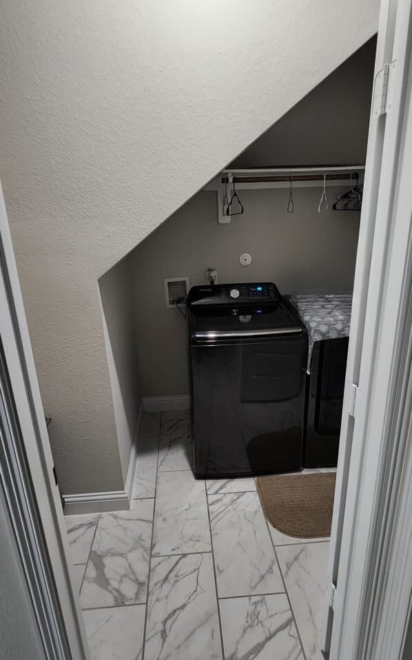 Building Photo - 100 Wedgewood Trce Ln