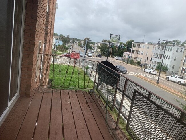 Building Photo - 790 Hyde Park Ave