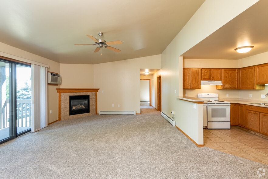 Silver Springs Apartments 1650 N McCarthy Rd Appleton WI 54913