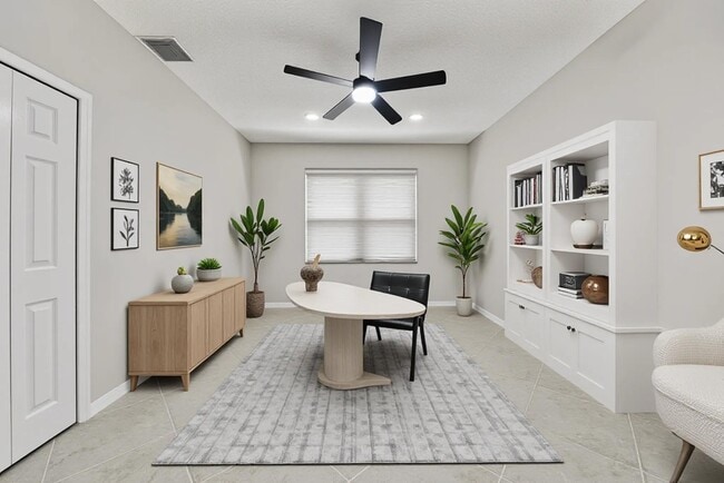 Building Photo - 12325 Cascades Pointe Dr