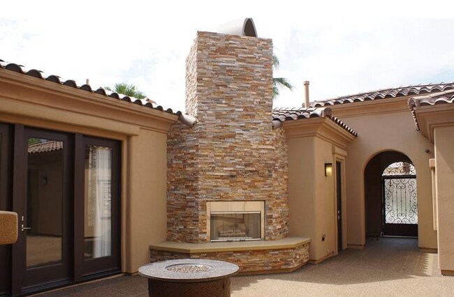 Building Photo - 2244 Green Mountain Ct