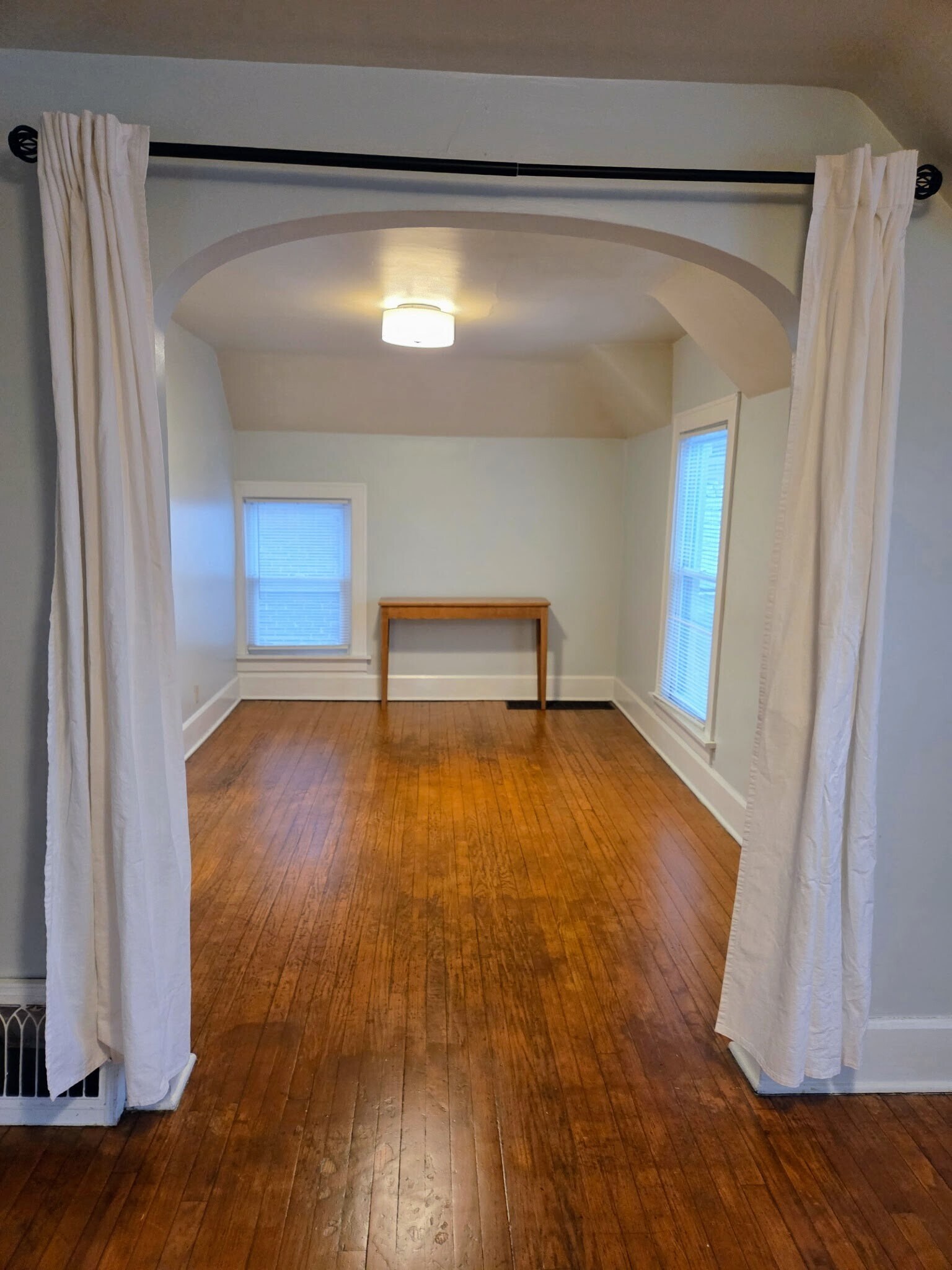 Building Photo - 1513 Holmes Ave