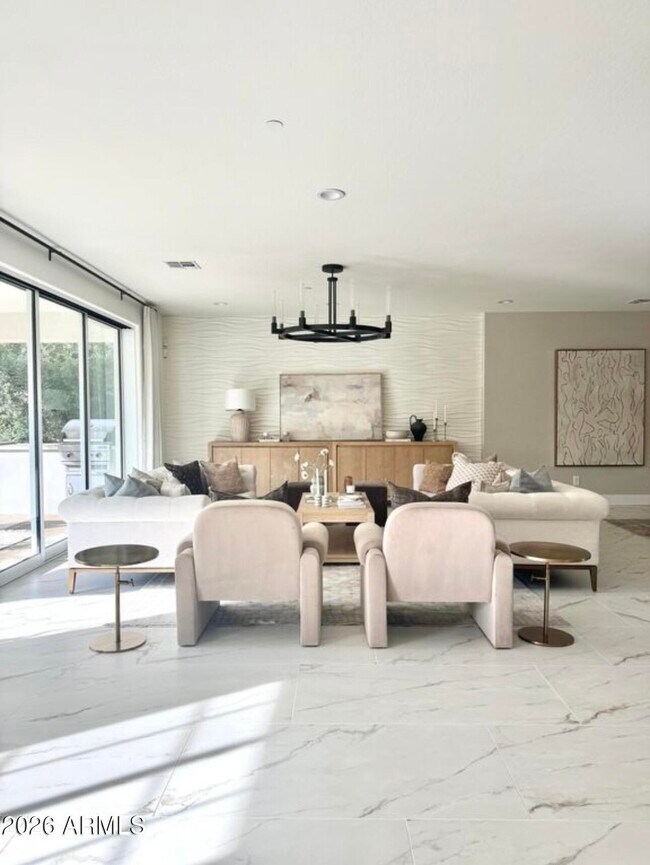 Building Photo - 2931 Madison Vistas Dr