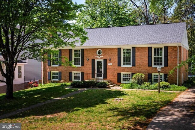 Building Photo - 7513 Sebago Rd