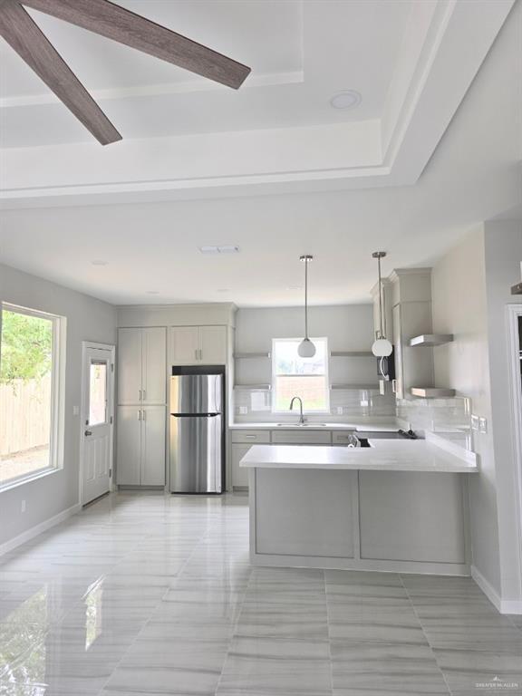 Building Photo - 13 Dragonfly St