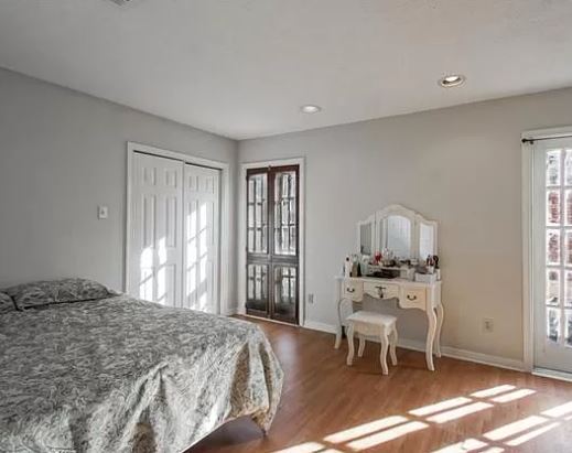 Building Photo - 5240 Quincy St