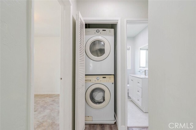 Building Photo - 10777 Mountair Ave