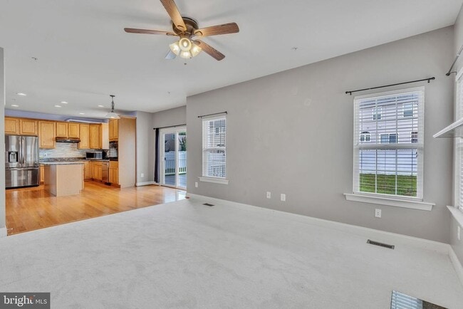 Building Photo - 24340 Broad Creek Dr