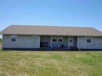 Building Photo - 9179 Farm Rd