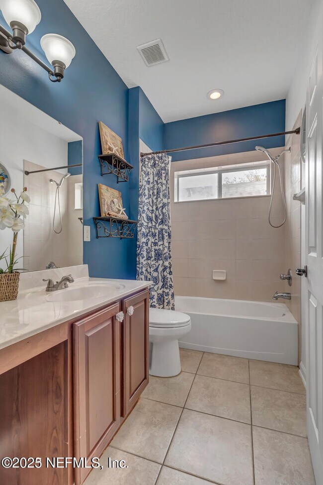 Building Photo - 13853 Malachi Ct