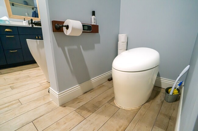 Building Photo - 1547 Norrona Ct SW