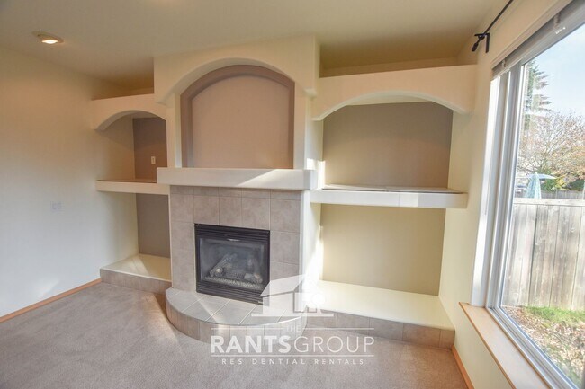 Building Photo - Spacious home in a fantastic Tumwater neighborhood!