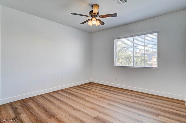 Building Photo - 2817 Via Florentine St