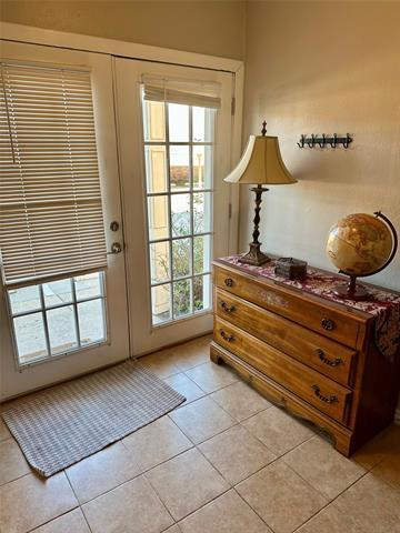 Building Photo - 5881 Preston View Blvd