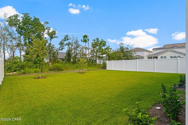 Building Photo - 1663 Rushes Ave