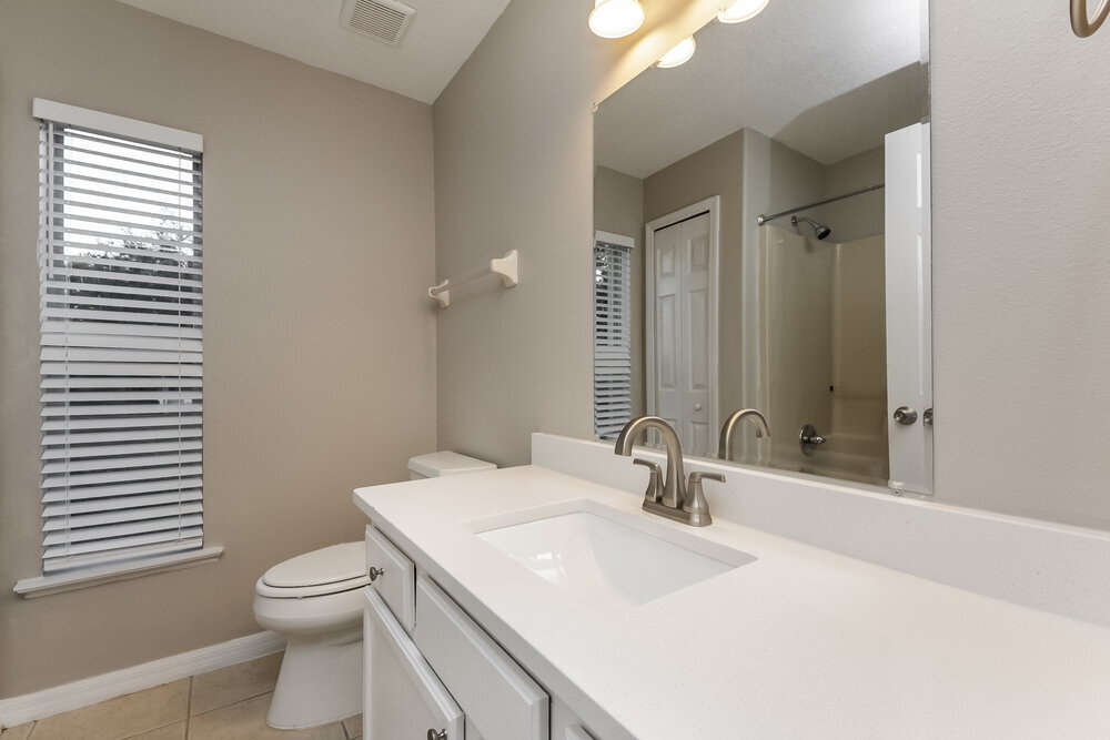 Building Photo - 859 Jarnac Dr