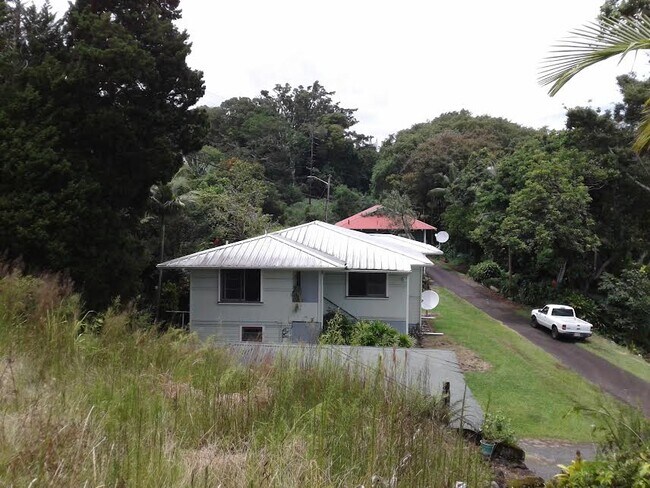 Building Photo - 32-882-882 Mamalahoa Hwy