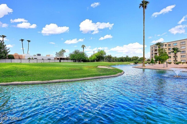 Building Photo - 7910 E Camelback Rd