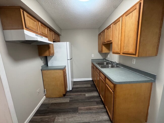 Building Photo - 20151 Crystal