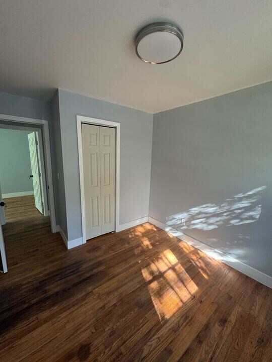 Building Photo - 26 Tyler St