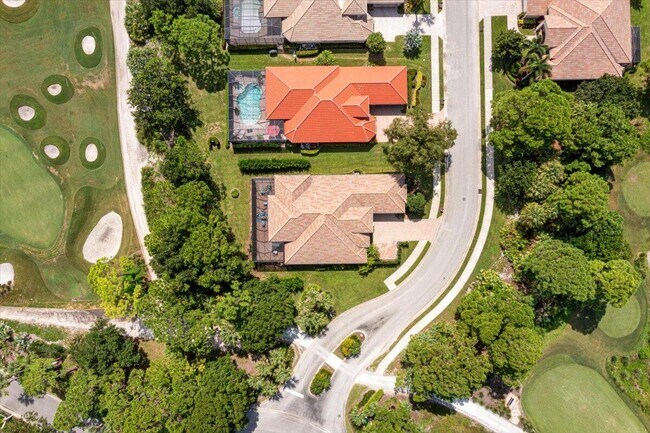 Building Photo - 9301 Briarcliff Trace