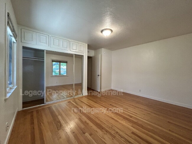 Building Photo - 1149 8th Ave