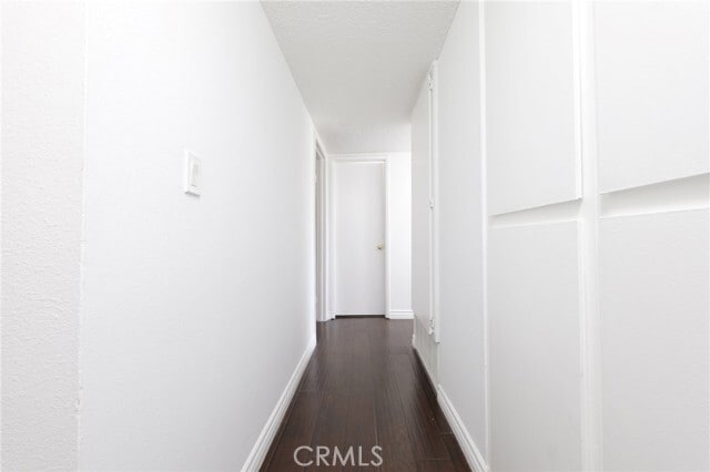 Building Photo - 8633 Balboa Blvd