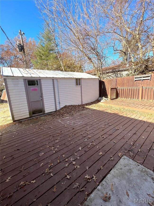 Building Photo - 13 Rusty Wil Dr