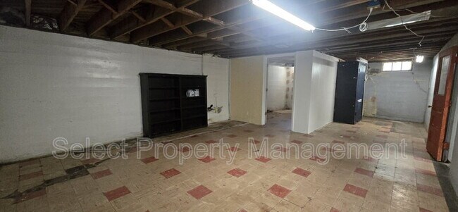 Building Photo - 1228 Elmwood Ave