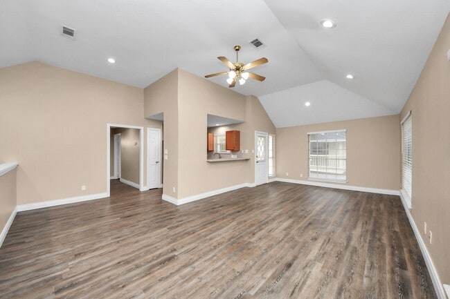 Building Photo - 1163 Lovett St