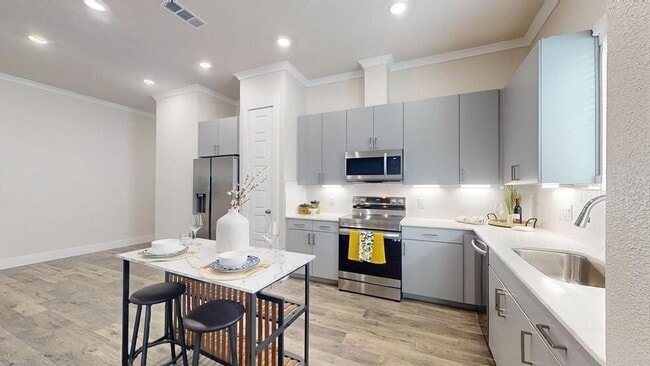 Building Photo - 865 Limmer Loop